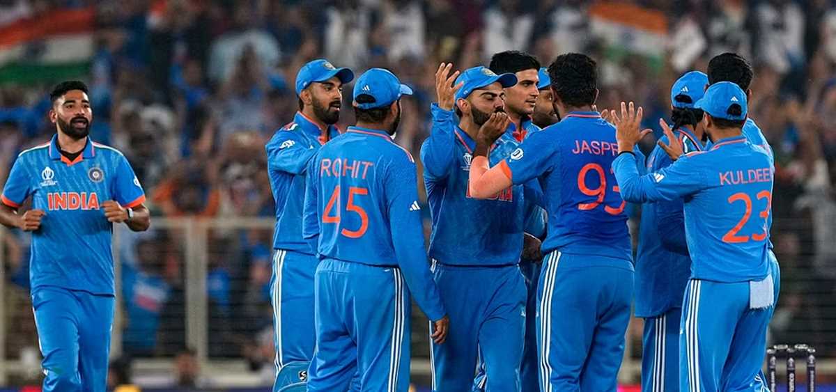 नरेन्द्र मोदी स्टेडियम में टीम इंडिया और खेल भावना की हार